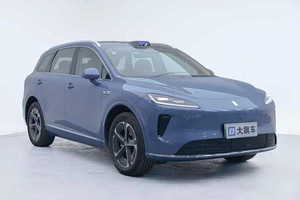 尚界H5拆车：“三层钢板”的防撞梁你见过吗？不减重就是硬刚！